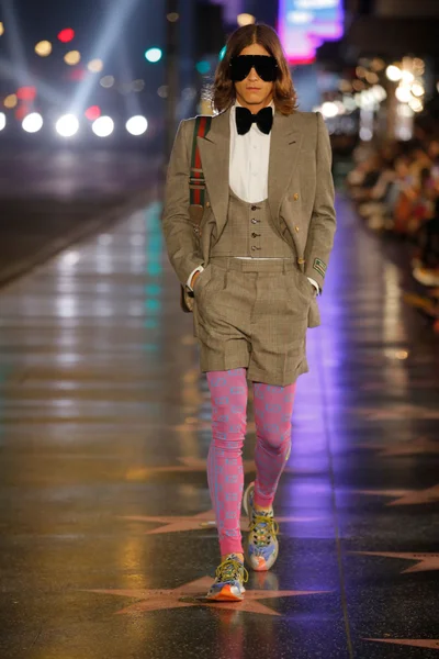 Look 52